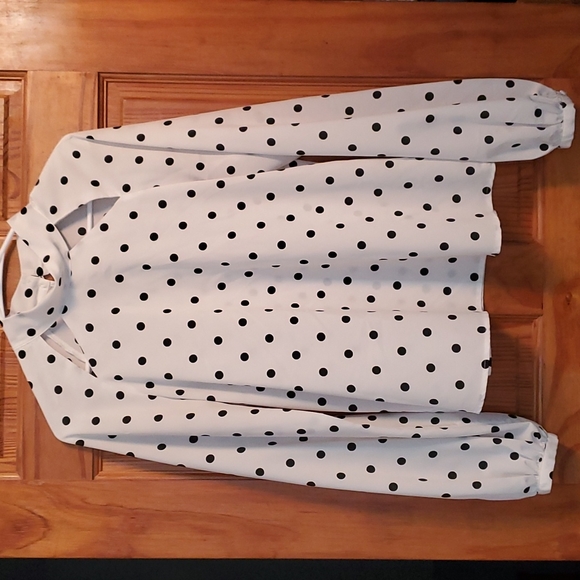 A.n.d ea.wy long sleeve black & white polka-dot blouse/shirt - Picture 1 of 5